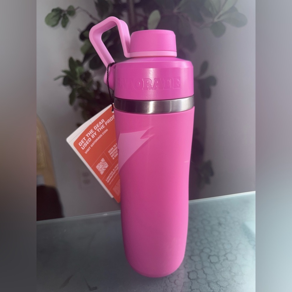 Gatorade 22oz Stainless Steel Twist Cap Water Bottle